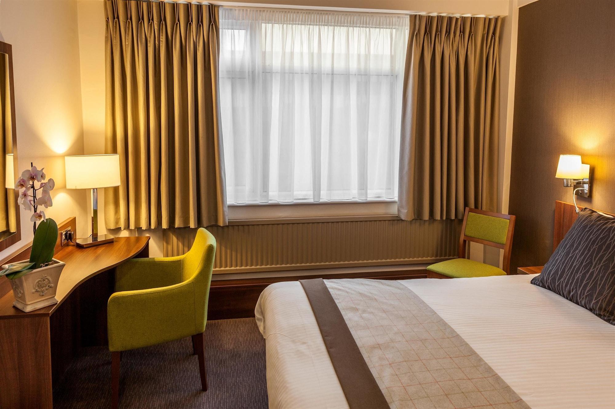 Cresta Court Hotel Altrincham Luaran gambar
