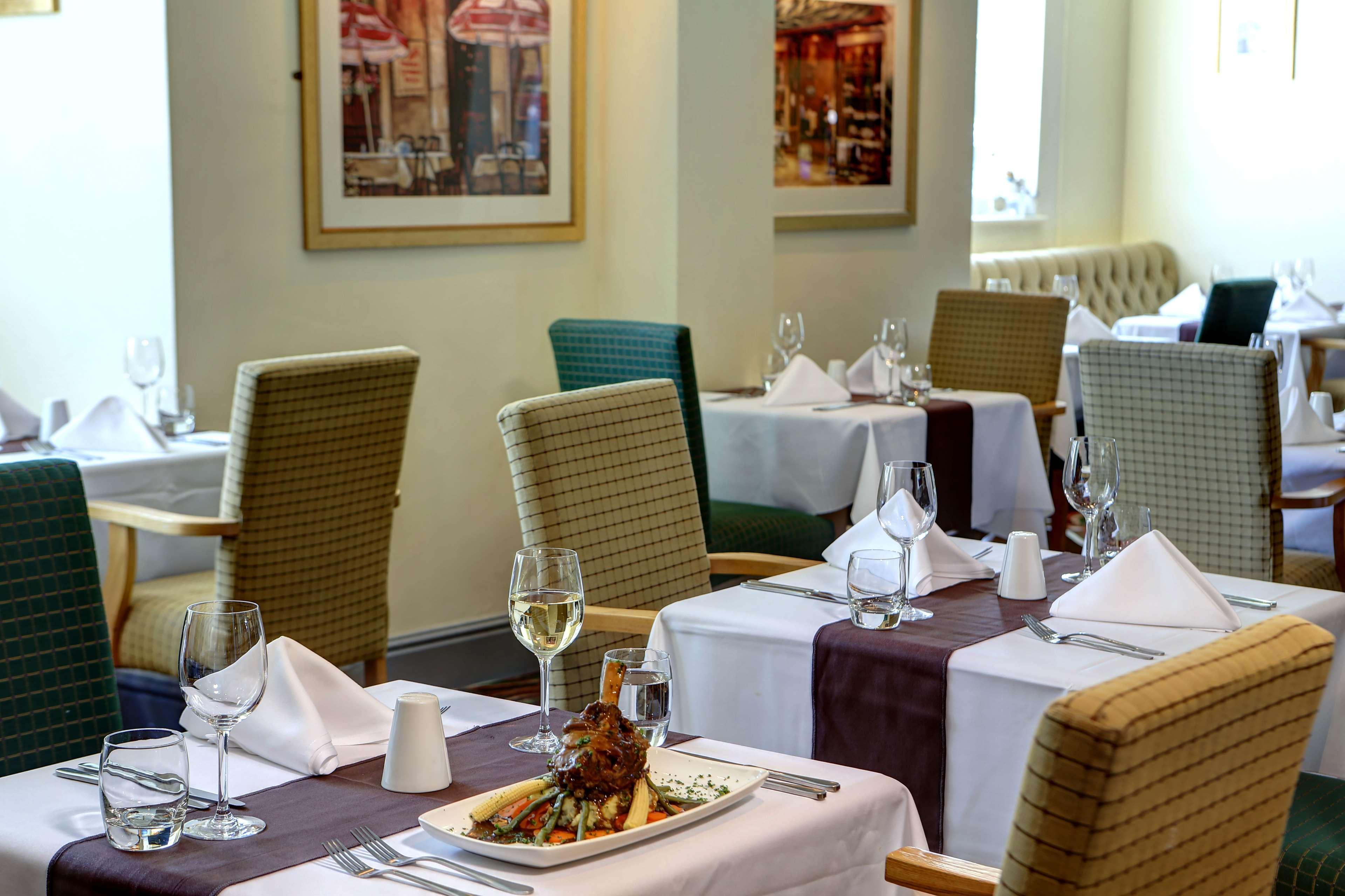 Cresta Court Hotel Altrincham Luaran gambar