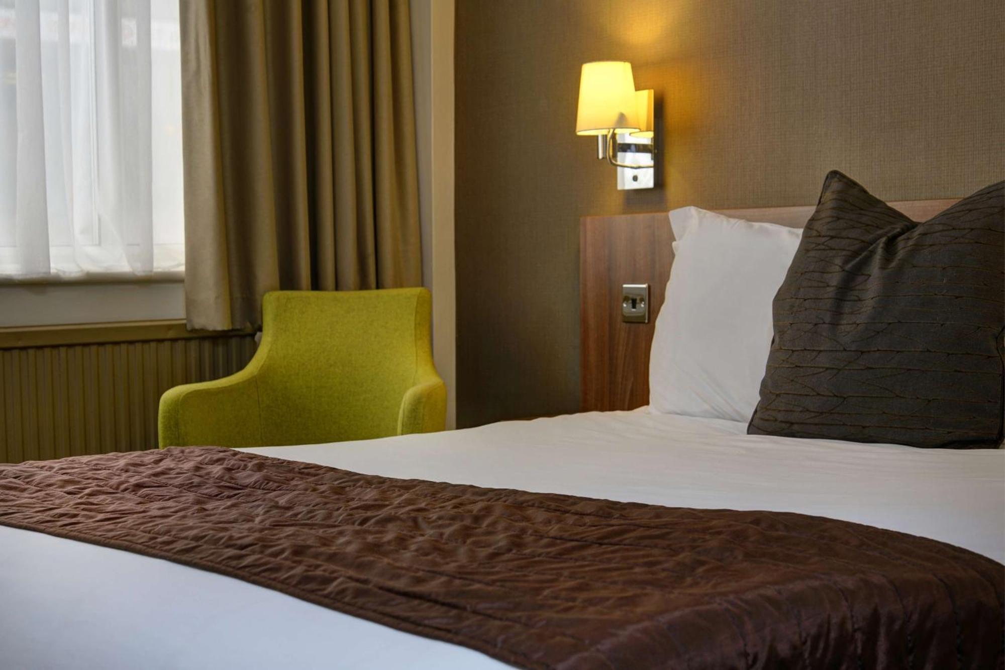 Cresta Court Hotel Altrincham Luaran gambar