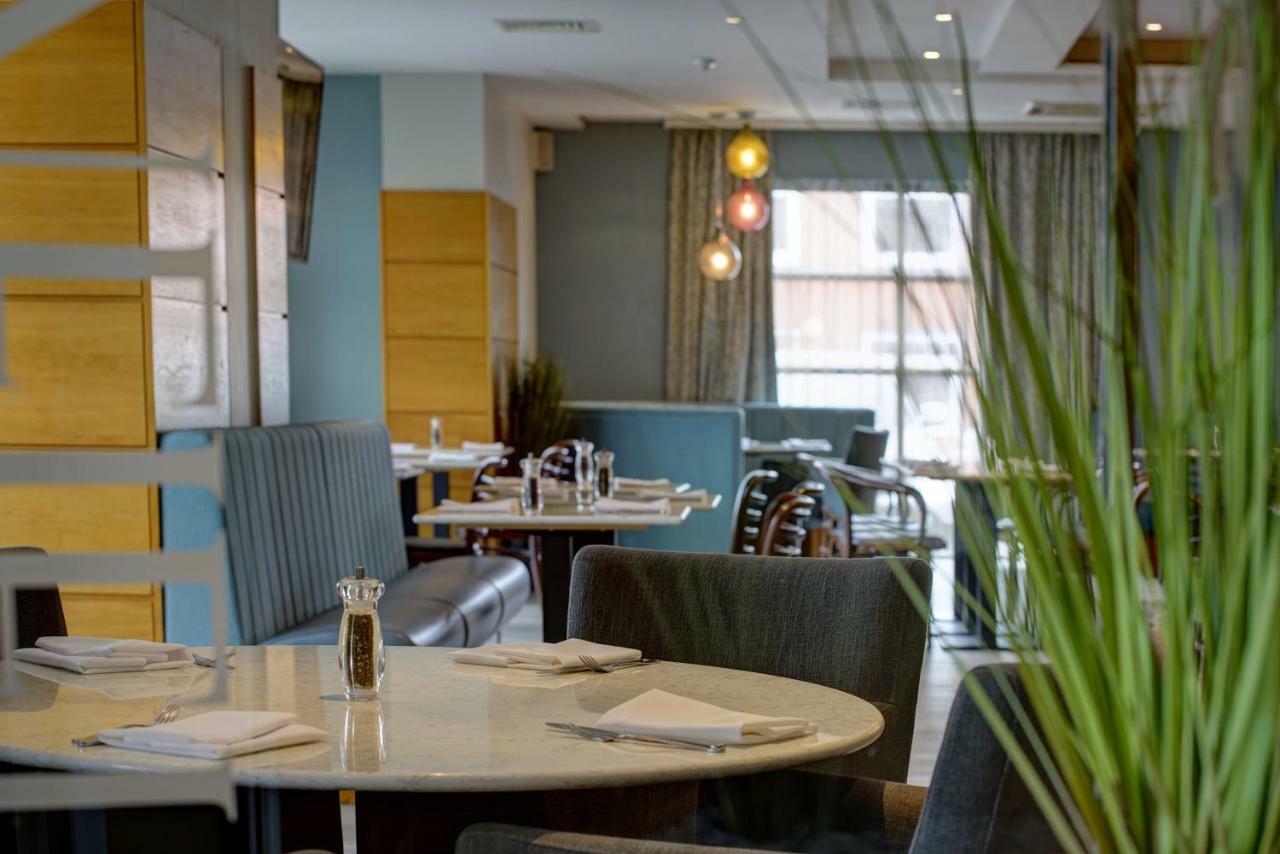 Cresta Court Hotel Altrincham Luaran gambar